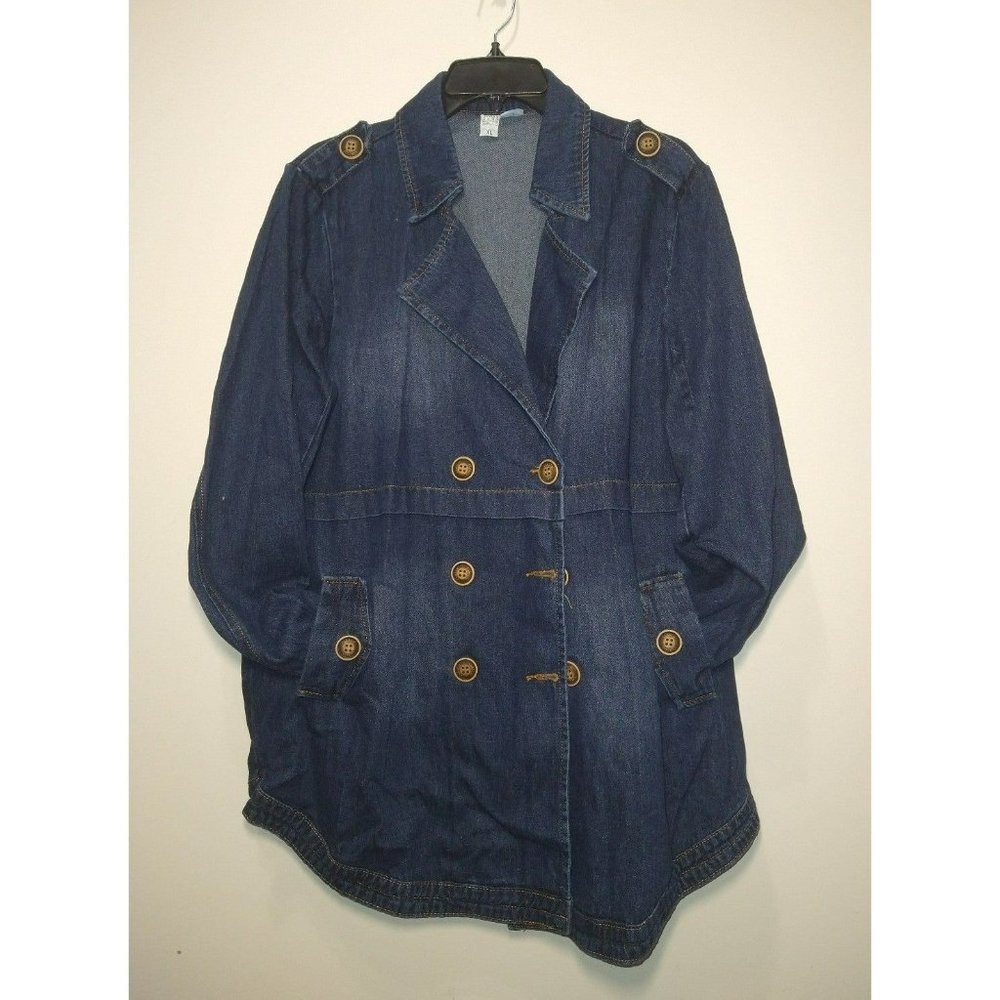 Classic Denim Burton up jacket size XL with Pockets